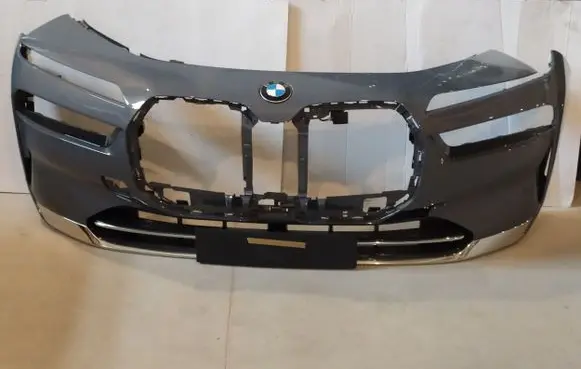 BMW 7 G70 Front bumper 5A45BF7 51115A45BF7 5A707E1