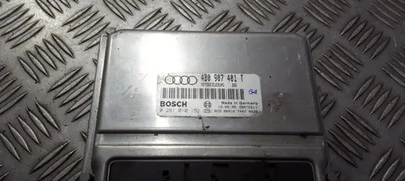 Audi A6 S6 C5 4B Engine control unit/module 4b0907401t 028101015328rte611
