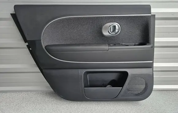 Hyundai Ioniq Coupe rear side trim panel IONIQ9TAPLT