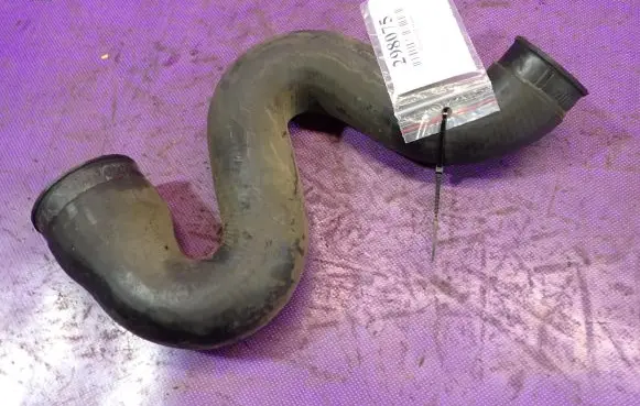 Audi A4 S4 B5 8D Intercooler hose/pipe 8D0145828H