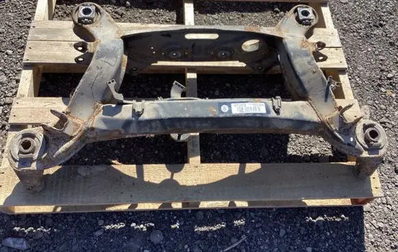Mercedes-Benz C W203 Rear subframe 2033509500 1810443