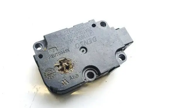 Audi A7 S7 4G Air flap motor/actuator cz1139300856 cz113930-0856
