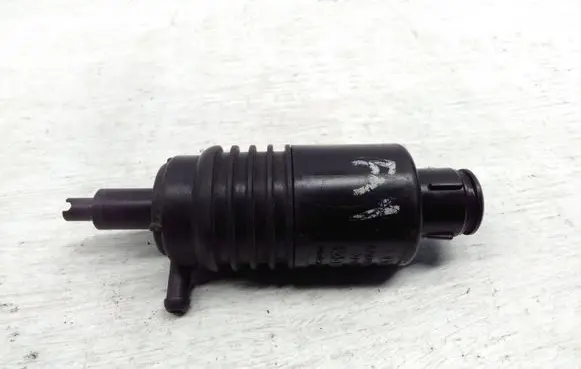 Windscreen/windshield washer pump