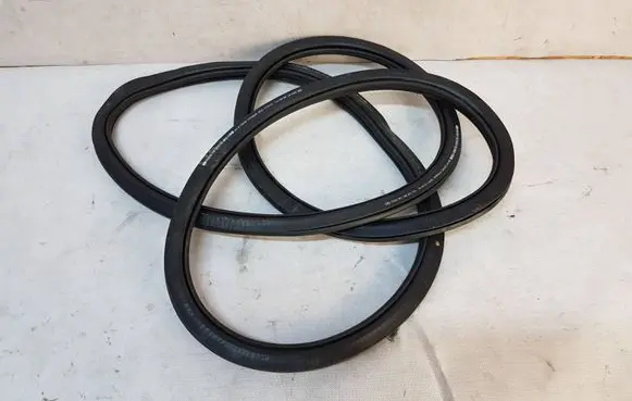 Audi e-tron Front door rubber seal 4KE831721