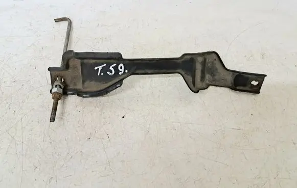 Battery bracket