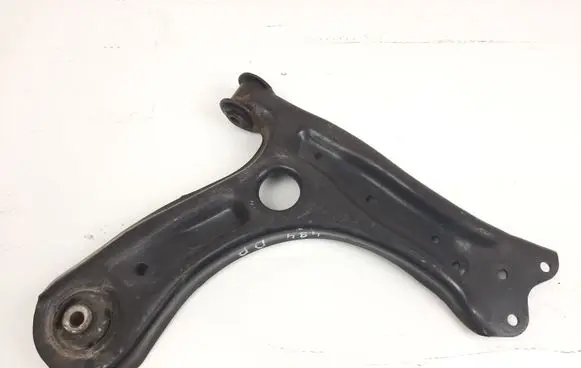 Skoda Rapid (NH) Front lower control arm/wishbone 6R0407152F