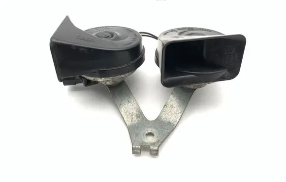 Jaguar XK - XKR Horn signal 0055306 C2P4228