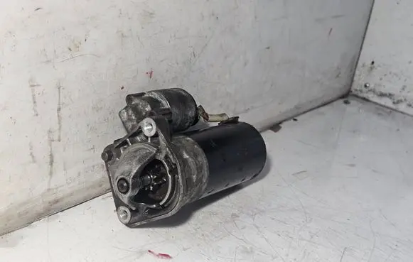 Volvo V70 Starter motor 30724473 0001109264