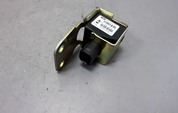 Land Rover Freelander ESP acceleration yaw rate sensor SSB101331G 10098004302 3524202691