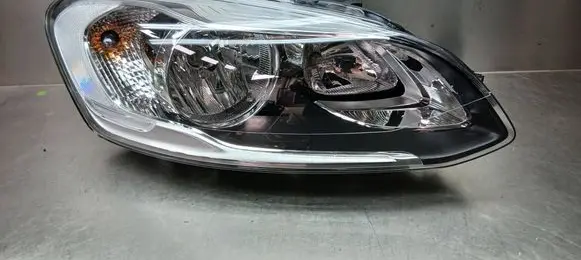 Volvo XC60 Headlights/headlamps set 045187 89907077 89907076
