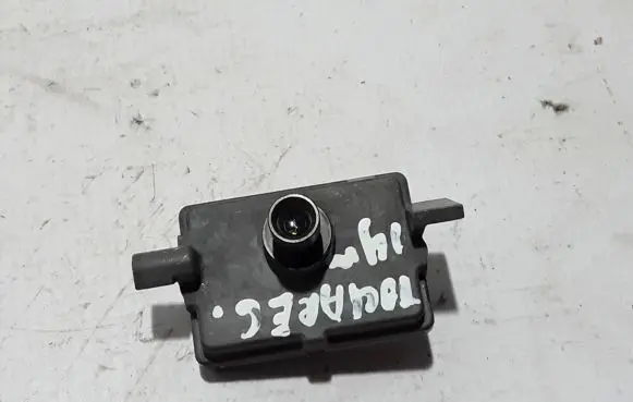 Windshield/windscreen camera