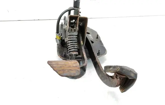 Citroen Berlingo Pedal assembly 