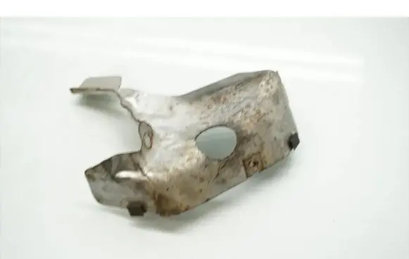Land Rover Discovery 4 - LR4 Exhaust heat shield G4D39A462GB
