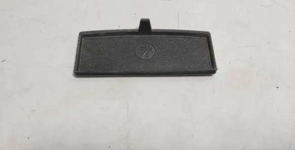 Mercedes-Benz GL X166 Rear storage box compartment pad/mat A1666831094