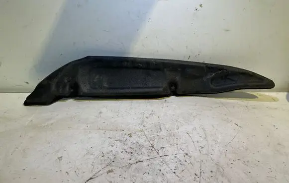 Dodge Challenger Fender foam support/seal 