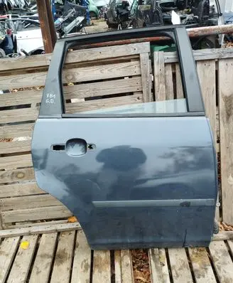 Ford C-MAX I Rear door