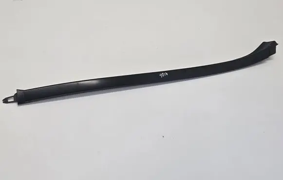 Mercedes-Benz GLS X167 Windshield trim A1676906406