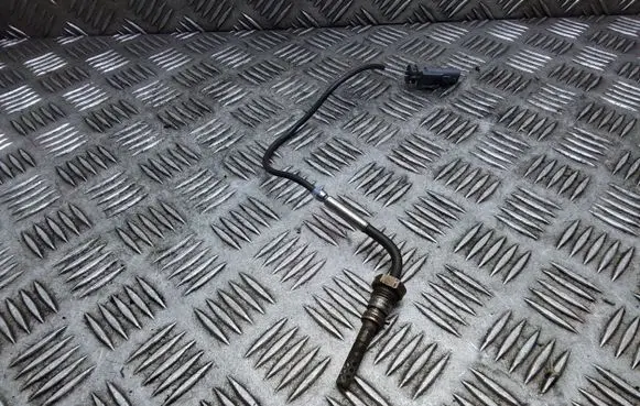 Volvo V60 Exhaust gas temperature sensor 31430937