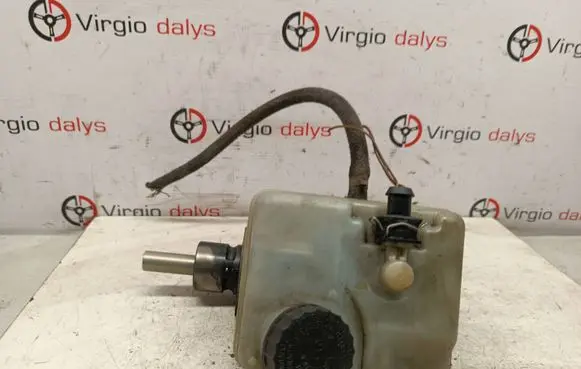 Mercedes-Benz Sprinter W901 W902 W903 W904 Master brake cylinder A0024314002 020402160