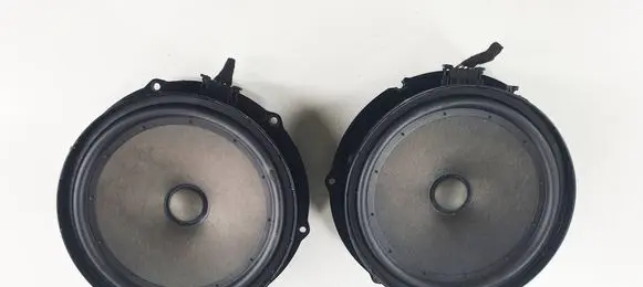 Skoda Yeti (5L) Front door speaker 1Z003541155 1Z0035411
