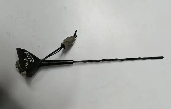 Nissan Note (E12) Aerial GPS antenna
