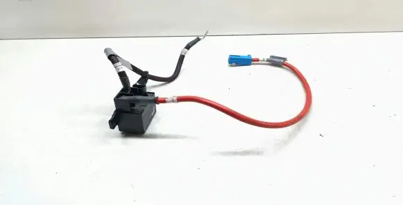 BMW X5 F15 Coolant fan relay 6901819