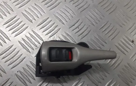 Toyota Auris 150 Front door interior handle