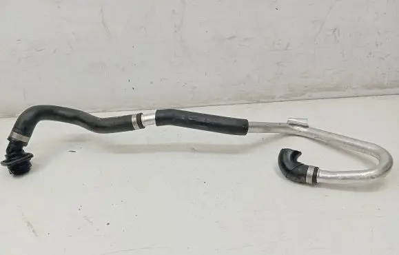Mercedes-Benz C AMG W205 Engine coolant pipe/hose A2058302802