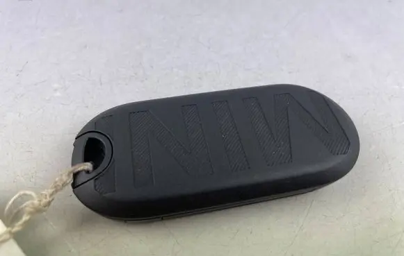 Mini F66 Ignition key/card 5B7D73