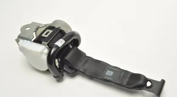 Mini Cooper Countryman F60 Rear seatbelt 7384993