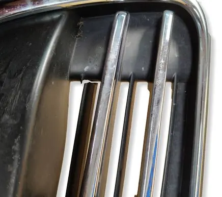 Peugeot 508 Front bumper upper radiator grill 9686571877