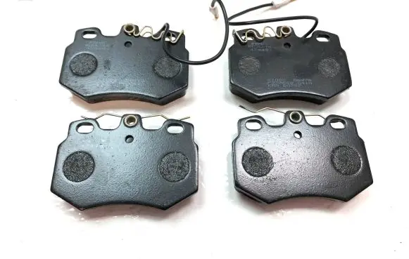 Peugeot 205 Brake pads (front) FO474481 4250.82 4250.77