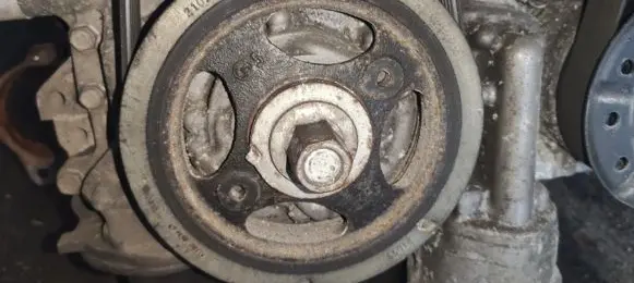 Toyota Verso Crankshaft pulley