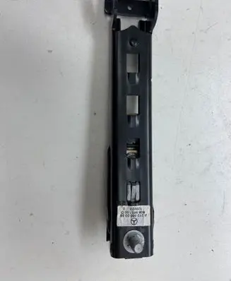 Mercedes-Benz E W212 Seat belt adjustment motor A2128600088