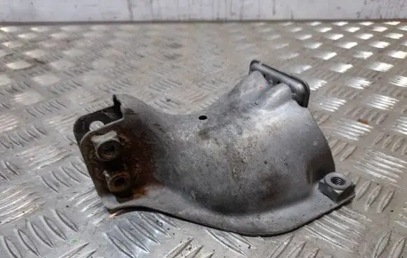 Audi A4 S4 B8 8K Engine mounting bracket 8K0399060K 8K0399060