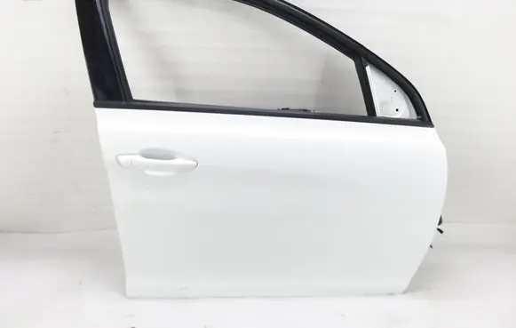 Peugeot 308 Front door