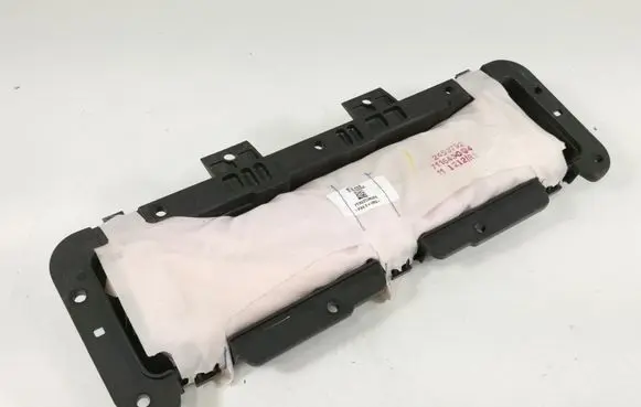 Mercedes-Benz GL X166 Knee airbag 617976800L