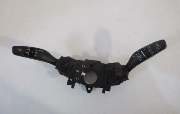Hyundai Tucson TL Wiper turn signal indicator stalk/switch 93403D7960