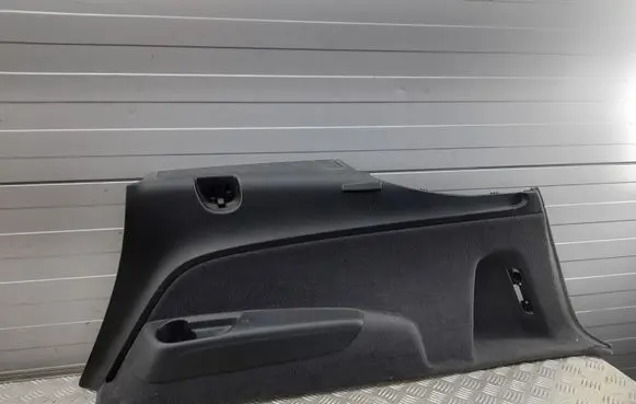 Audi Q7 4M Trunk/boot lower side trim panel 4M0863880E