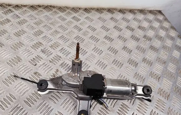 Lexus RX 300 Rear window wiper motor 8513048030