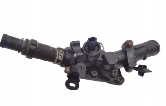 Renault Kadjar Thermostat housing 110602770R