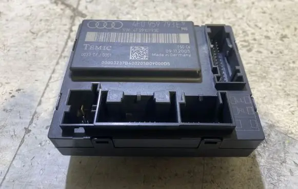 Audi A6 S6 C6 4F Door control unit/module 4F0959793E 4F0910793E