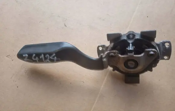 Ford Kuga I Seat adjustment handle 35649106