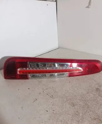 Ford C-MAX I Rear/tail lights 084311976L