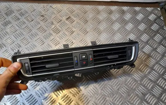 BMW 7 F01 F02 F03 F04 Dash center air vent grill 64229115859 9115859