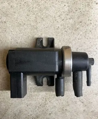 Volkswagen Phaeton Turbo solenoid valve 1J0906627C 72290303 1J0906627