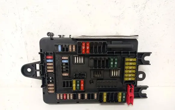 BMW 1 F20 F21 Fuse module 926111103