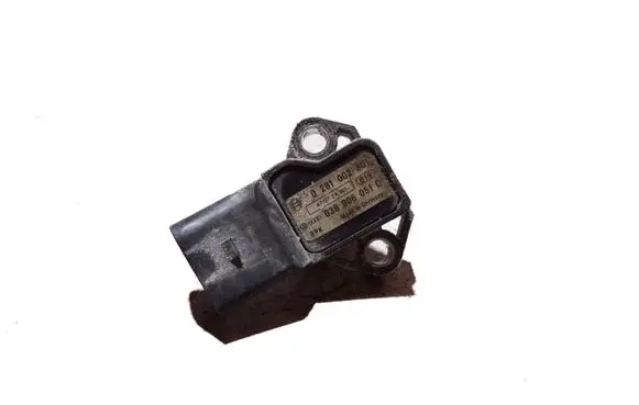 Volkswagen Golf V Air pressure sensor 038906051C 0281002401