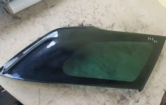 Citroen DS5 Rear side window 2012R