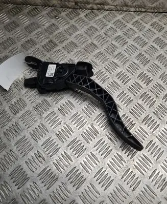 Mazda 6 Accelerator throttle pedal GS1D41600 9M819735AD 6PV93337000